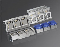 Blow molding mold for industrial packaging